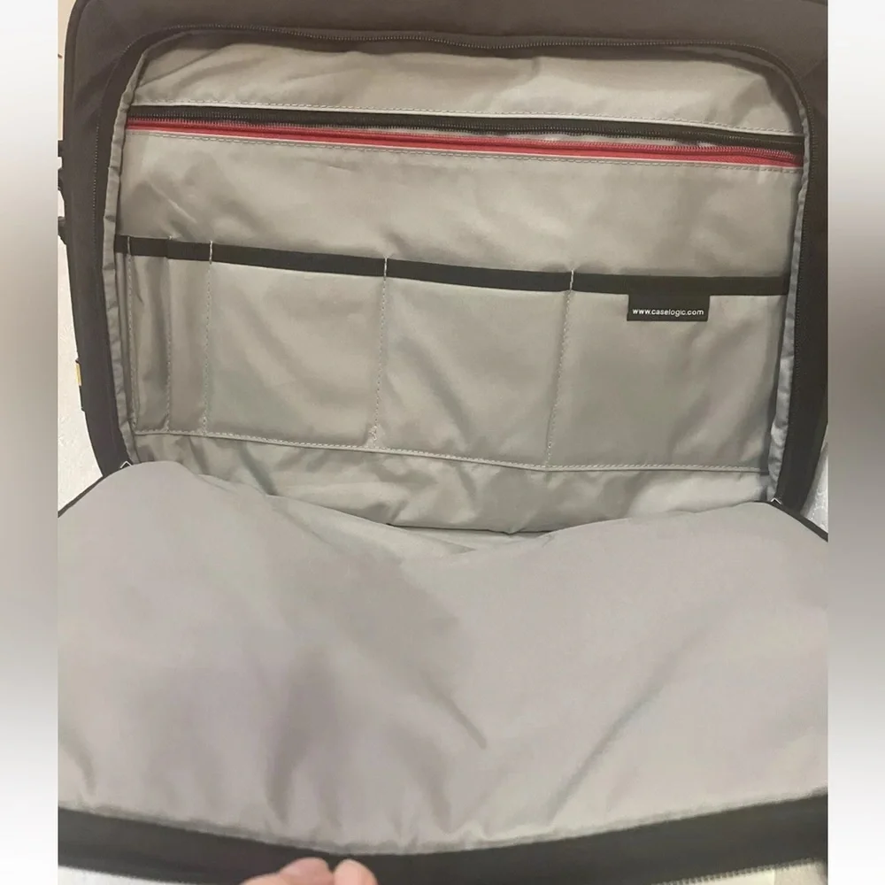 Case Logic 15” Black Laptop Briefcase Bag Shoulder Strap